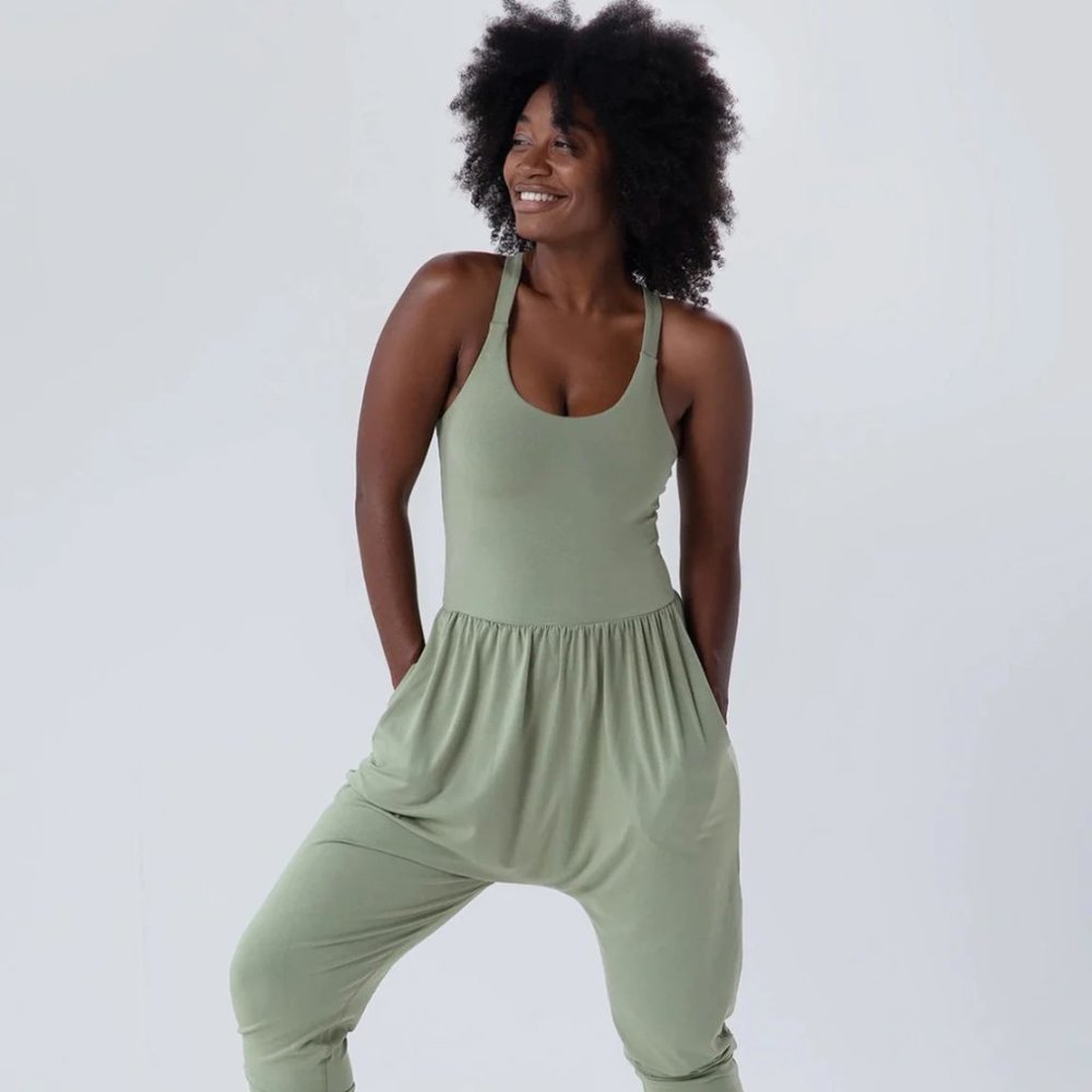 Imbodhi Bodhi Jumper Sage Green Large